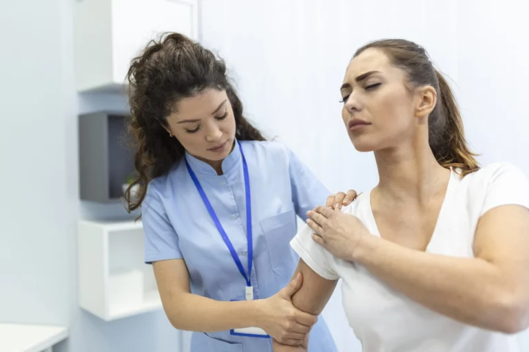 4 MYTHS ABOUT SHOULDER SURGERY THAT NEED TO BE DEBUNKED.