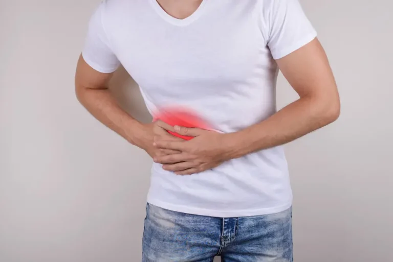 Appendicitis: Early Symptoms and When to Seek Medical Attention